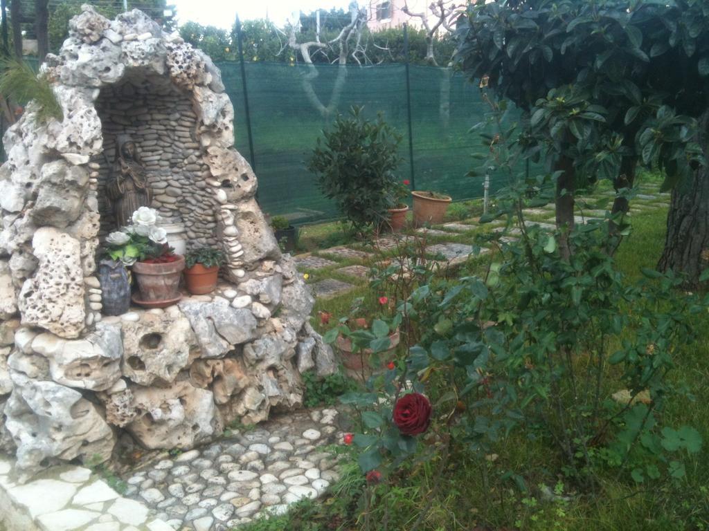 בארי Bed And Breakfast Fly מראה חיצוני תמונה